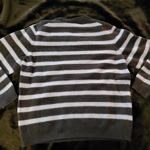 Hugo Boss V-Neck Sweater - Picture 2 of 3